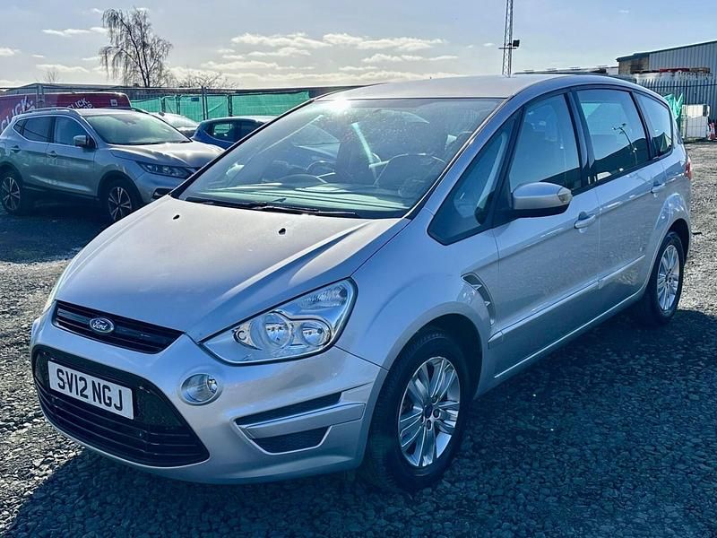 Used Ford S-MAX Zetec 115 HP (84 kW) 2012 Silver MPV