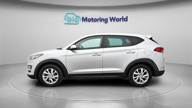 Used Hyundai Tucson SE 136 HP (100 kW) 2019 Silver SUV
