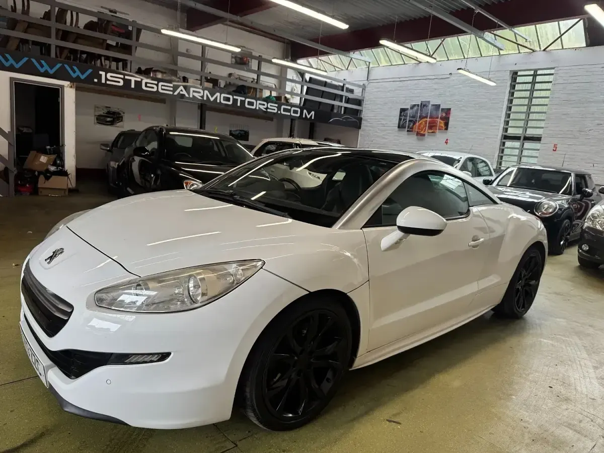 Used Peugeot RCZ GTi 163 HP (119 kW) 2013 White Coupe