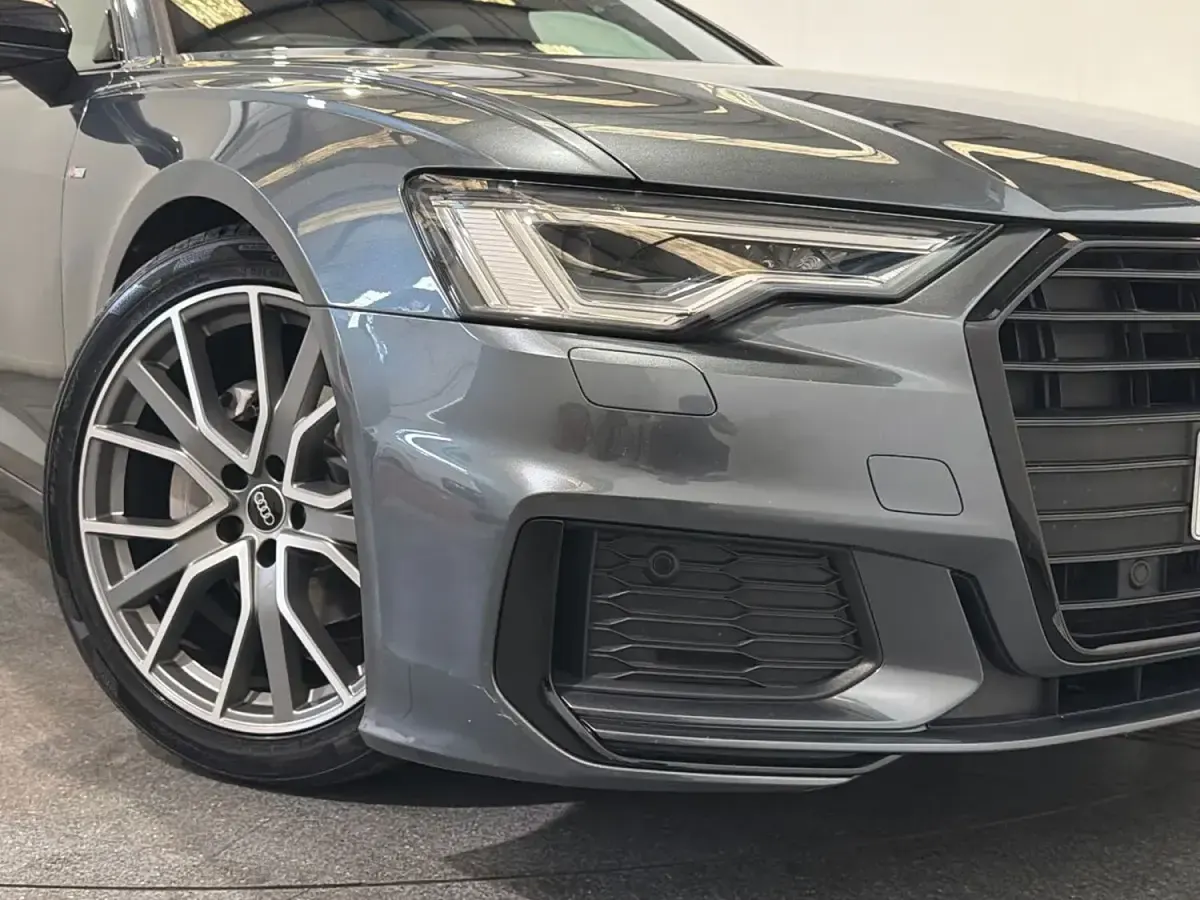 Used Audi A6 Black Edition 204 HP (150 kW) 2021 Grey Estate