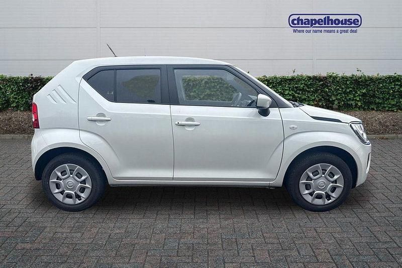 Usado Suzuki Ignis SZ3 83 HP (61 kW) 2022 Branco SUV