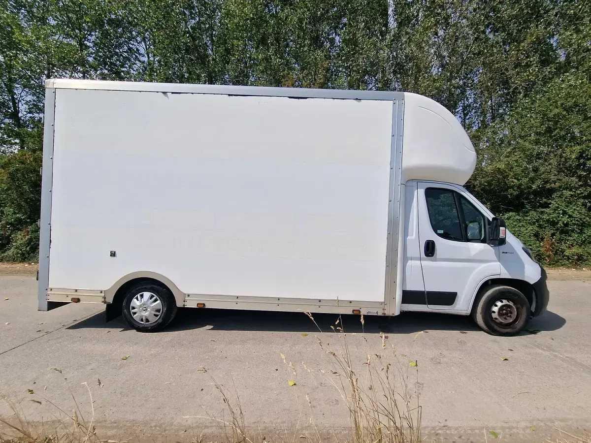 Used Fiat Ducato 140 HP (102 kW) 2021 White Van