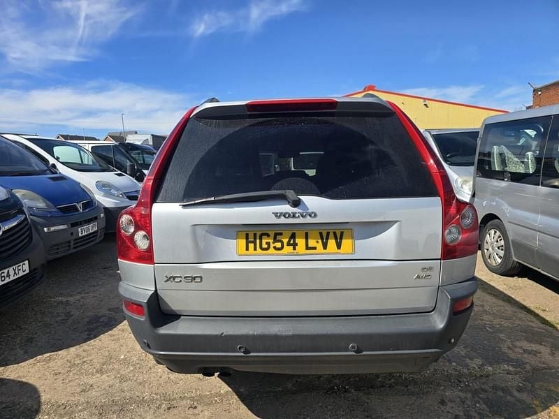 Used Volvo XC90 SE 185 HP (136 kW) 2004 Silver SUV
