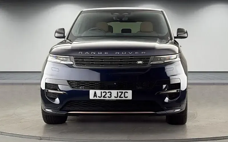 Used Land Rover Range Rover Sport SE Dynamic 441 HP (324 kW) 2023 Portofino blue SUV