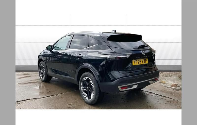 New Nissan Qashqai N-Connecta 140 HP (102 kW) 2025 Black SUV