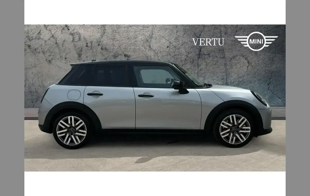 Used Mini Cooper Classic 147 kW (200 HP) 2025 Silver Hatchback