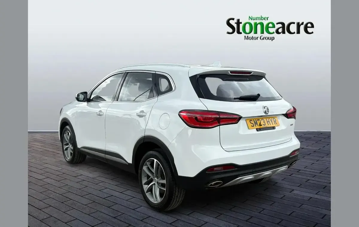 Used MG HS Excite 162 HP (119 kW) 2023 White SUV