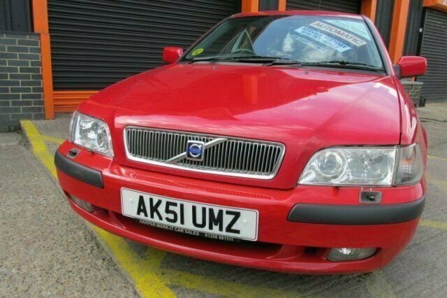 Used Volvo V40 122 HP (89 kW) 2001 Estate