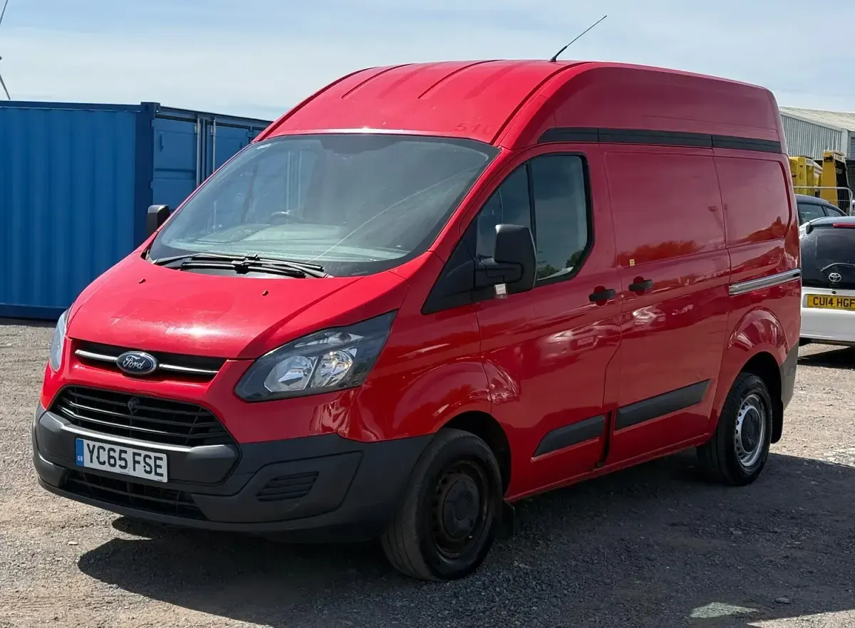 Used Ford Transit Custom 2015 Red Van