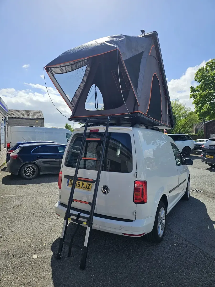 Używany VW Caddy Trendline 102 KM (75 kW) 2019 Biały Minivan