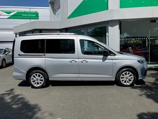 Used Ford Tourneo Connect Titanium 2023 Silver MPV