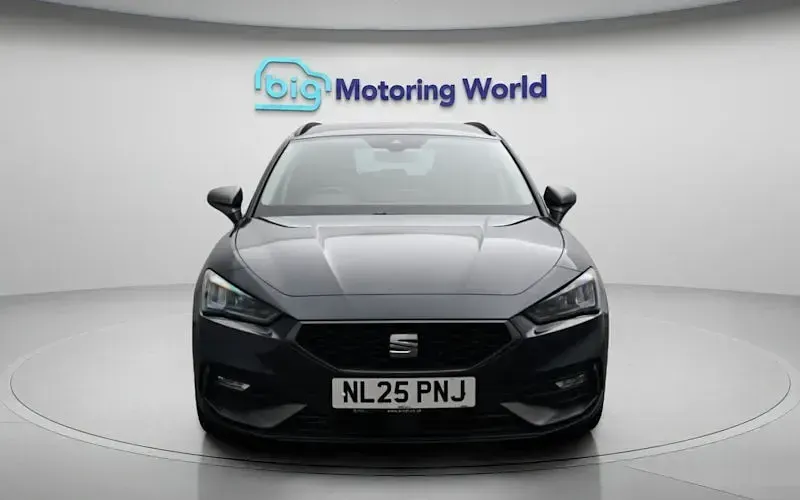 Used Seat Leon FR 204 HP (150 kW) 2025 Grey Estate