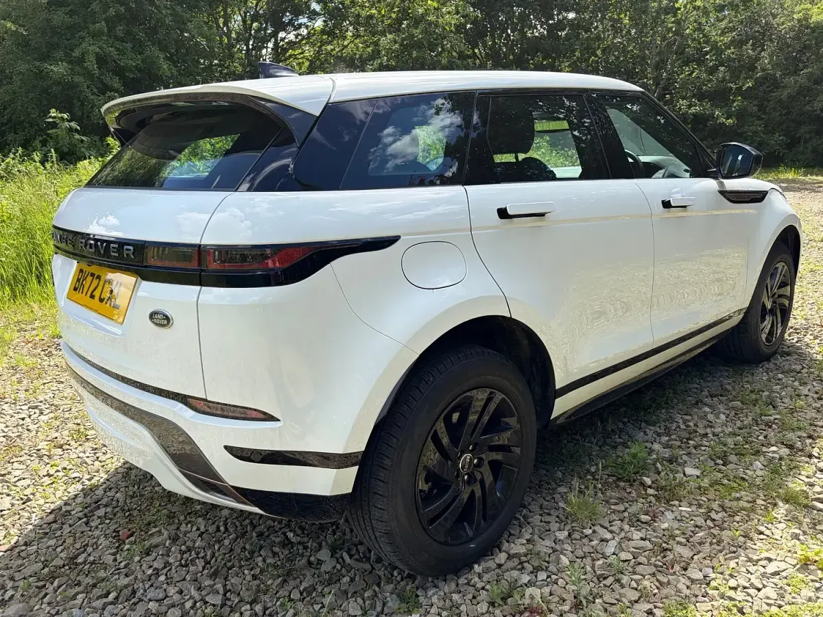 Used Land Rover Range Rover evoque R-Dynamic 2022 White SUV