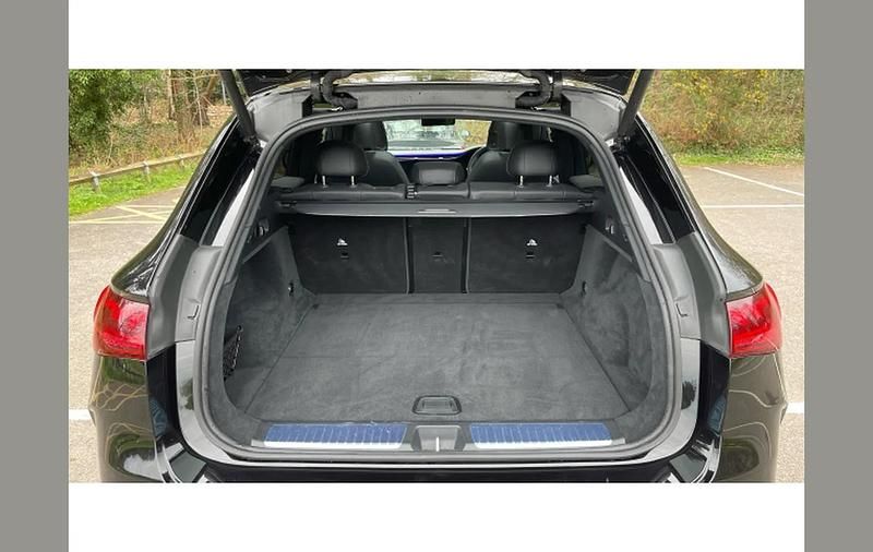 Used Mercedes EQE500 AMG line 300 kW (408 HP) 2025 Black Sedan