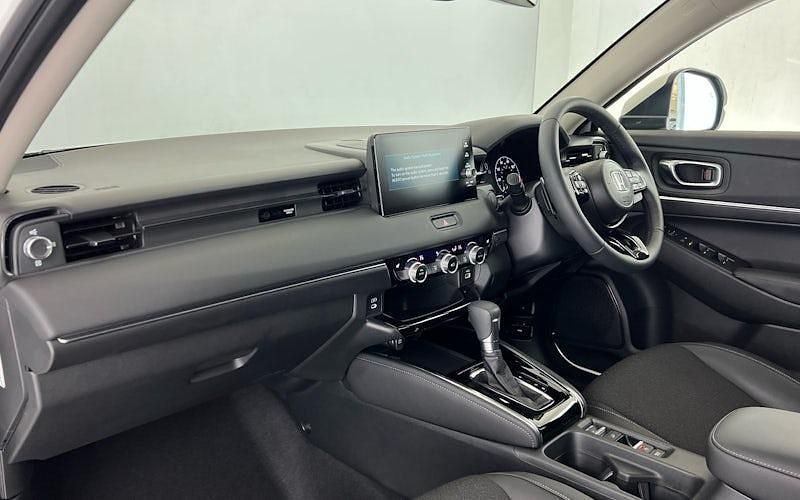 Used Honda HR-V Advance 131 HP (96 kW) 2025 Platinum white SUV