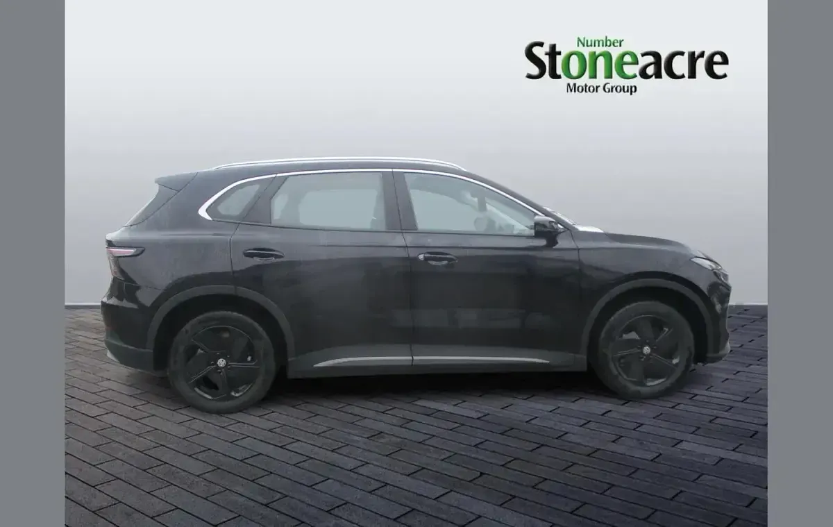 New MG MG5 EV SE 123 kW (168 HP) 2025 Black Estate