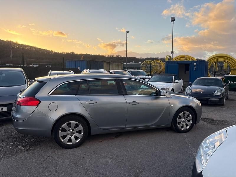 Used Vauxhall Insignia SRi 2012 Silver Estate