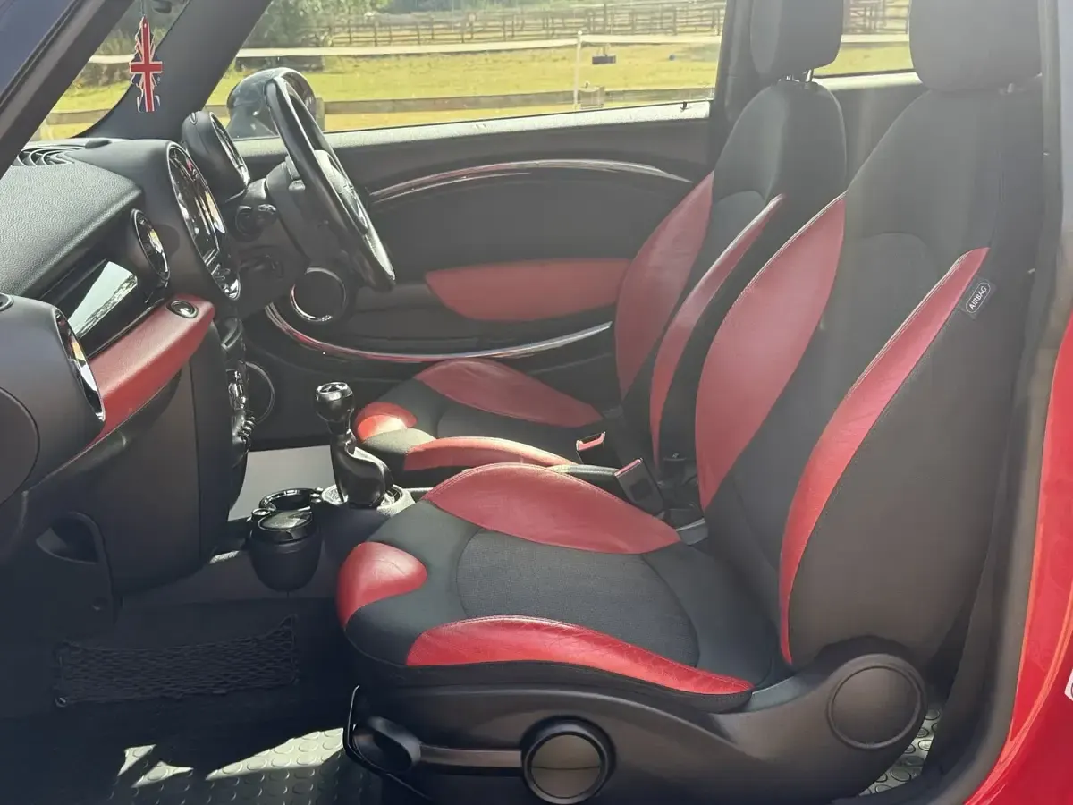 Used Mini Cooper Clubman 2010 Red Estate