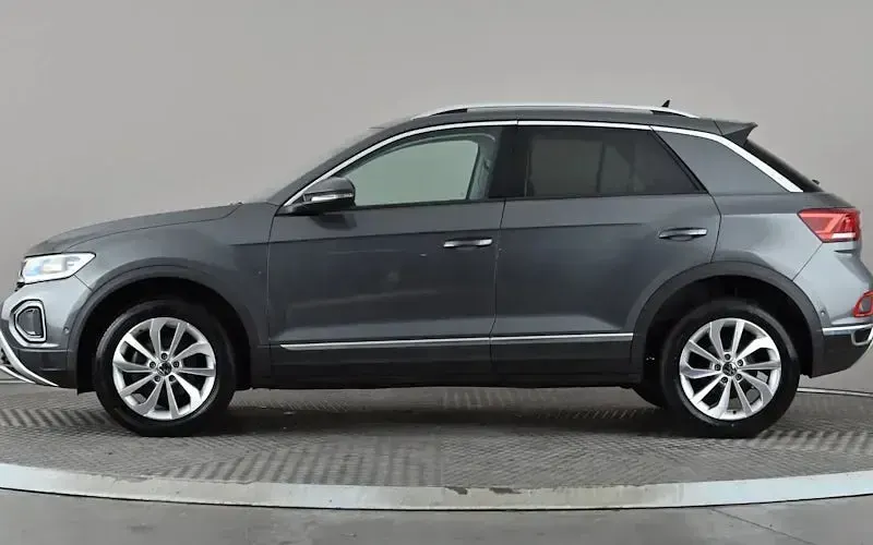 Used VW T-Roc Style 150 HP (110 kW) 2025 SUV