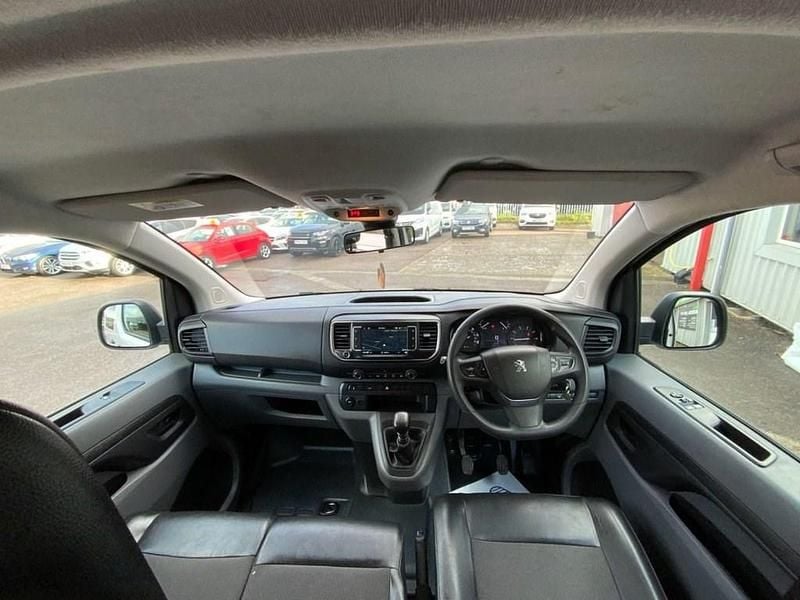 Second-hand Peugeot Expert 100 CP (73 kW) 2020 Alb Van