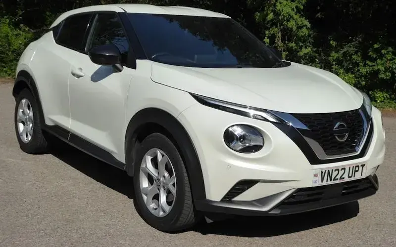 Used Nissan Juke N-Connecta 114 HP (83 kW) 2023 SUV