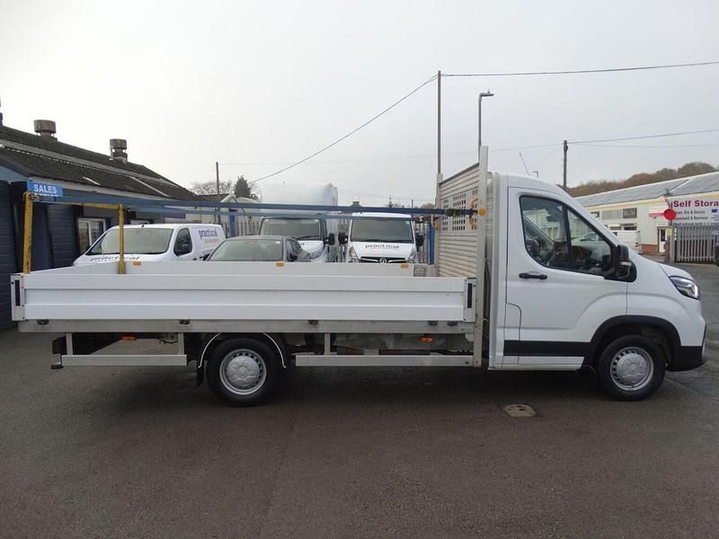 Used Maxus V90 147 HP (108 kW) 2023 White Van