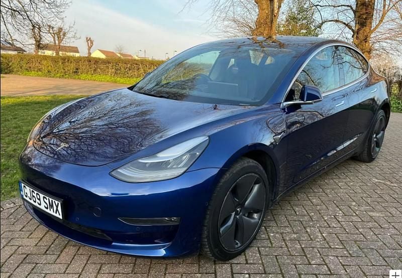 Used Tesla Model 3 Standard Range 239 kW (325 HP) 2019 Blue Sedan