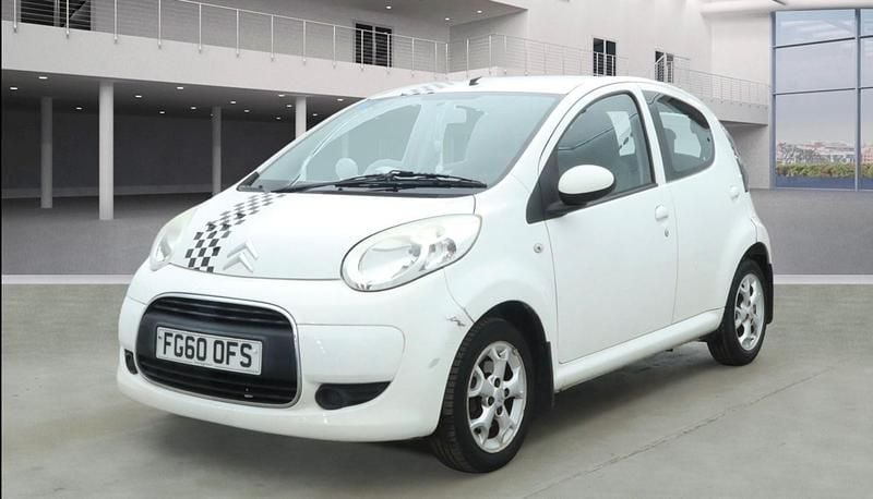 Used Citroën C1 VTR Sport 68 HP (50 kW) 2010 White Hatchback