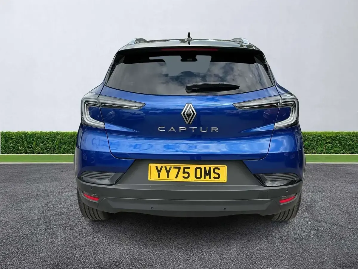 Used Renault Captur Techno 91 HP (66 kW) 2025 Blue/black SUV