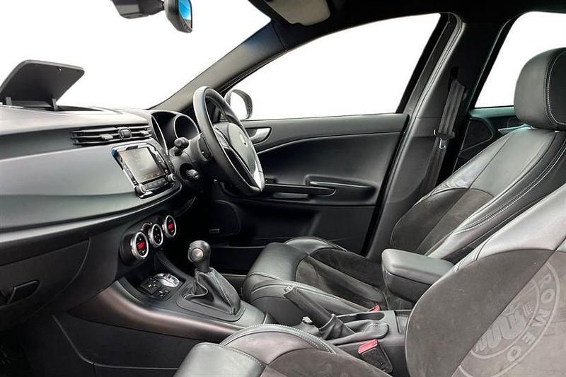 Used Alfa Romeo Giulietta Quadrifoglio Verde 170 HP (125 kW) 2015 Unknown Hatchback