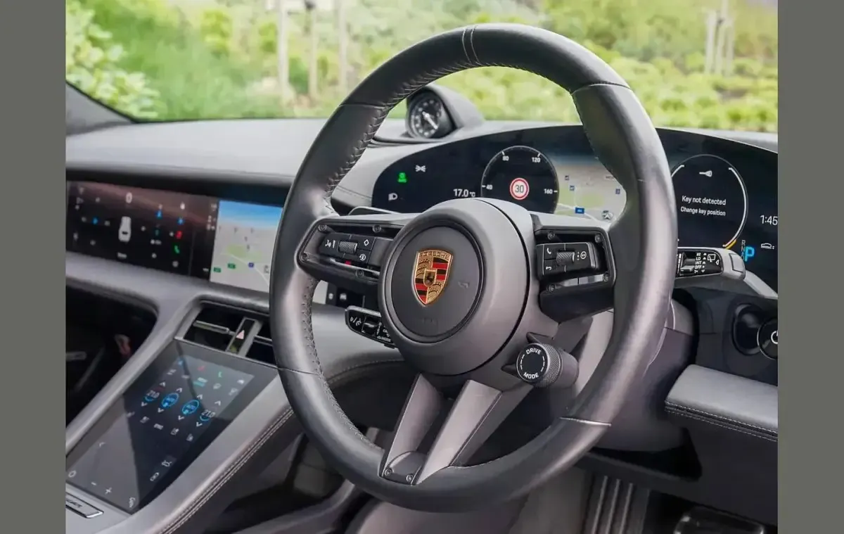 Used Porsche Taycan 500 kW (680 HP) 2022 Blue Estate