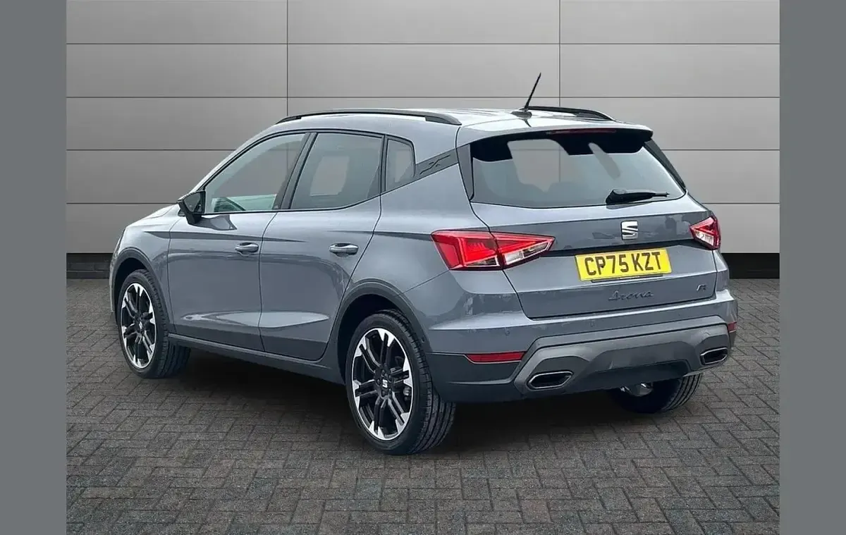 Used Seat Arona FR Sport 115 HP (84 kW) 2026 Grey SUV