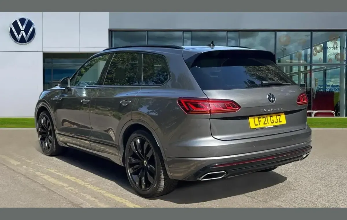 Used VW Touareg Black Edition 286 HP (210 kW) 2021 Silicon grey metallic SUV