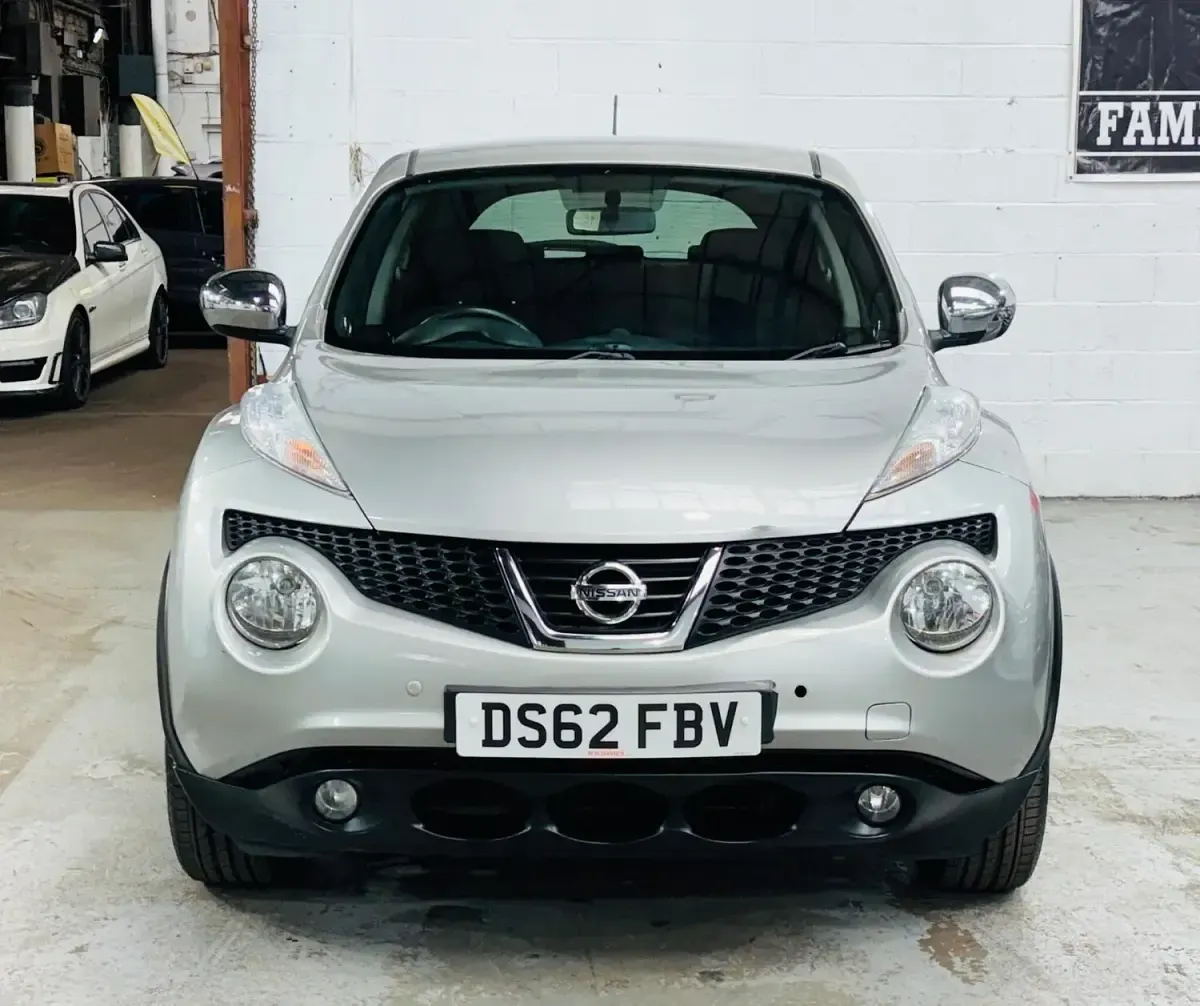 Used Nissan Juke Acenta 117 HP (86 kW) 2013 Silver SUV