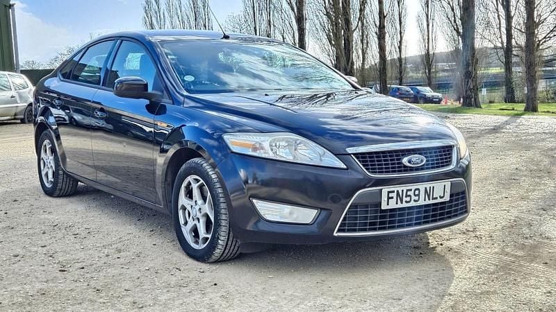 Used Ford Mondeo Zetec 2009 Black Hatchback