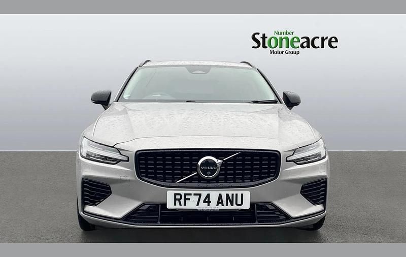Used Volvo V60 Ultra 455 HP (334 kW) 2025 Silver Estate