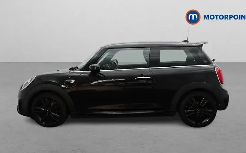 Used Mini Cooper Hatch 136 HP (100 kW) 2020 Black Hatchback
