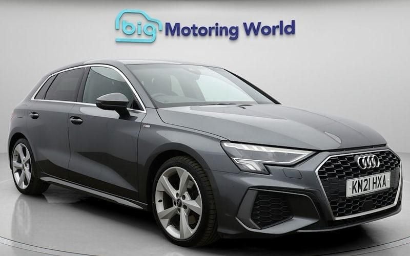 Used Audi A3 Sportback S-Line 150 HP (110 kW) 2024 Hatchback