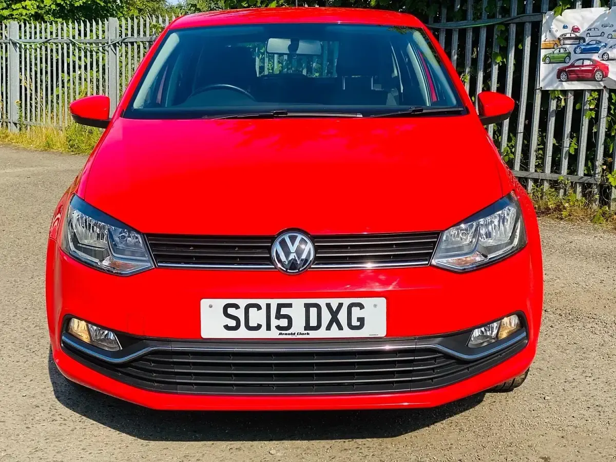 Used VW Polo SE 2015 Red Hatchback