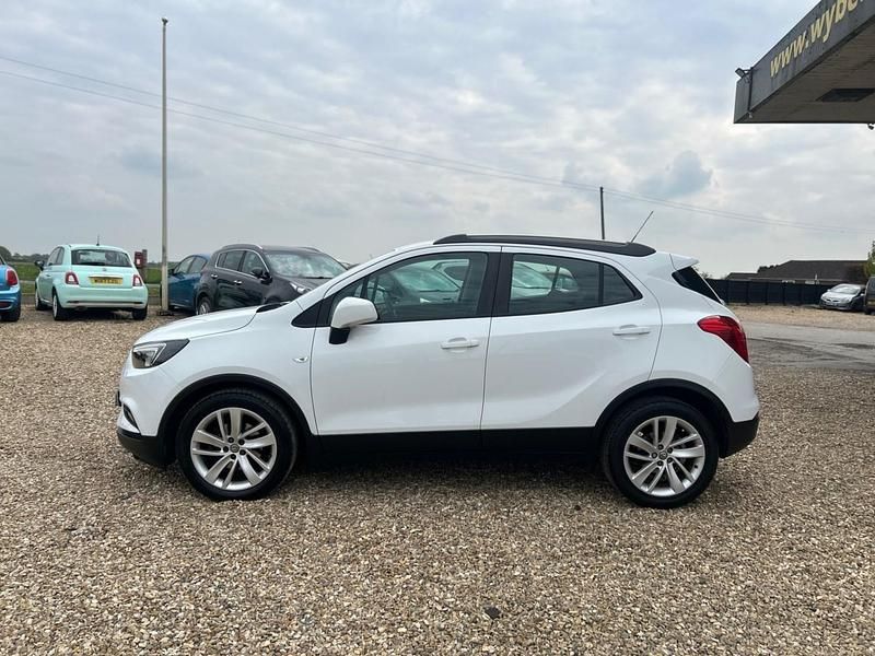 Second-hand Vauxhall Mokka X Design Edition 2018 Alb SUV