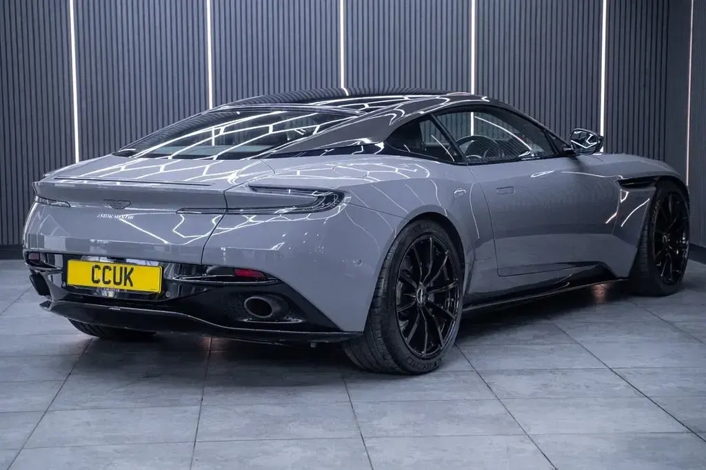 Used Aston Martin DB11 639 HP (469 kW) 2019 Grey Coupe
