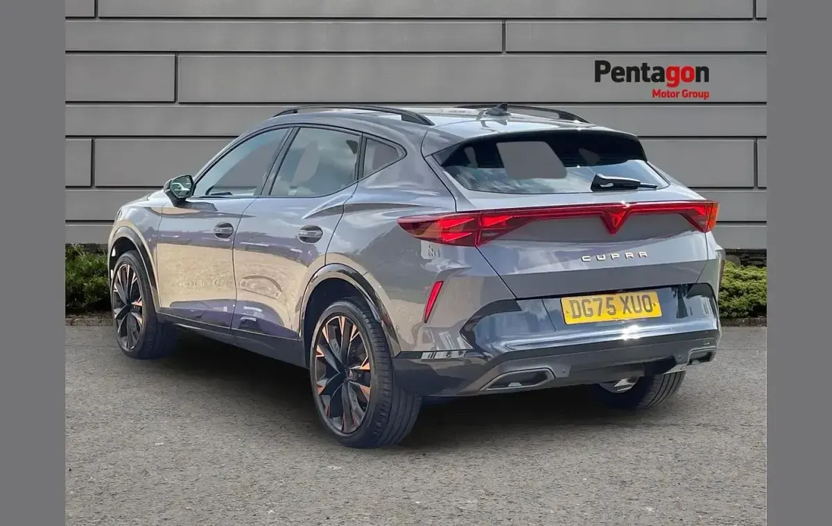 Used Cupra Formentor 147 HP (108 kW) 2025 Grey SUV