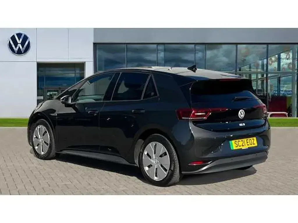 Begagnad VW ID.3 Pro 150 kW (204 HK) 2021 Grå Halvkombi