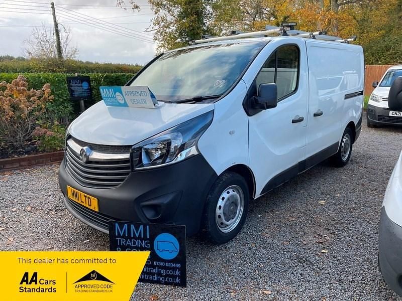White Used 2018 Vauxhall Vivaro S Van | £6,250 (Super price) - Image 1/3