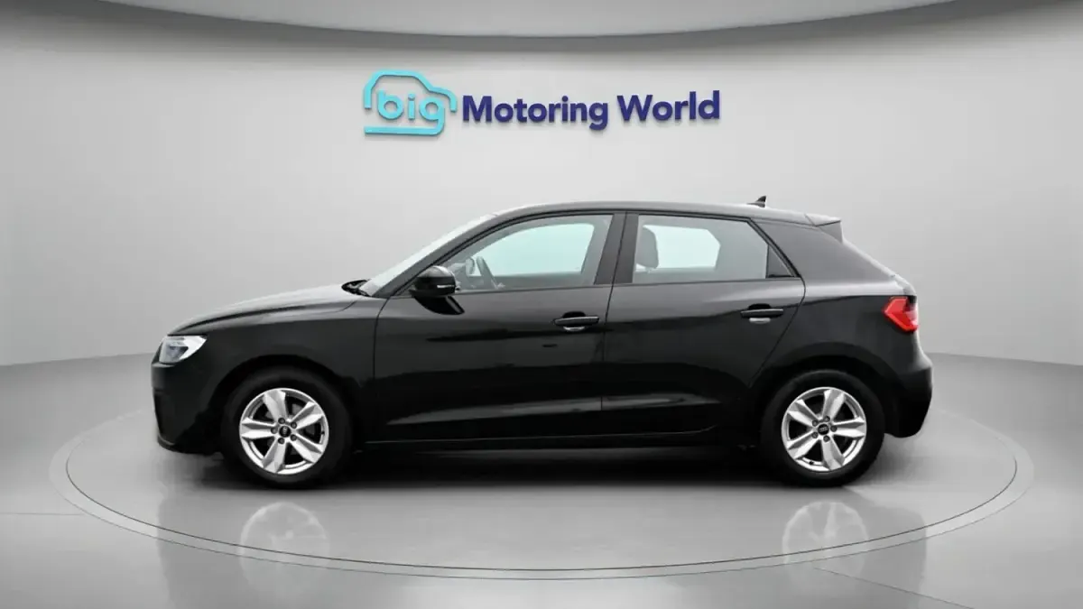 Usado Audi A1 2023 Preto SUV