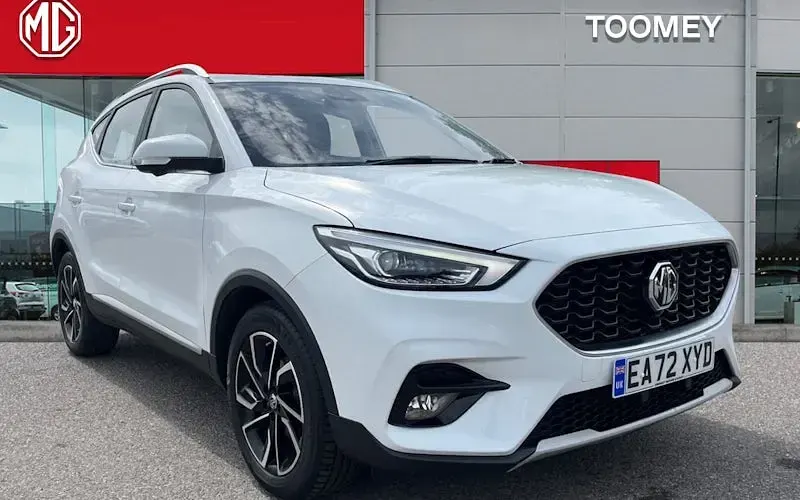 Używany MG ZS Exclusive 106 KM (77 kW) 2024 SUV