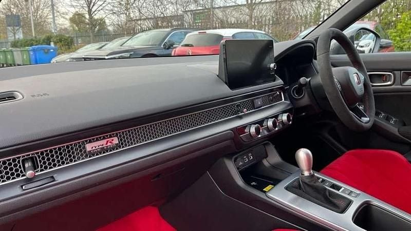 Begagnad Honda Civic Type R 329 HK (241 kW) 2025 Svart Halvkombi