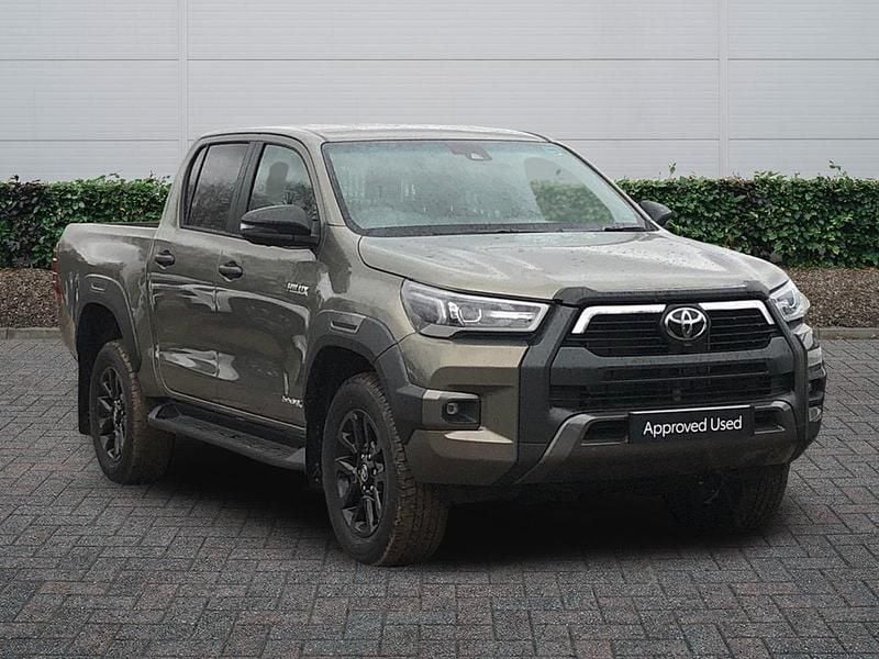 Used Toyota HiLux 2025 Bronze Pickup