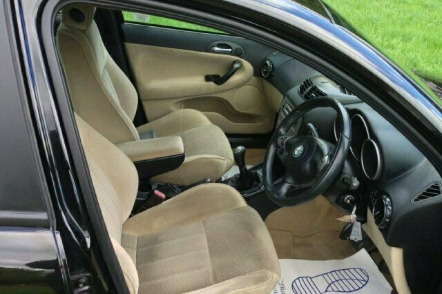 Used Alfa Romeo 147 2001 Hatchback