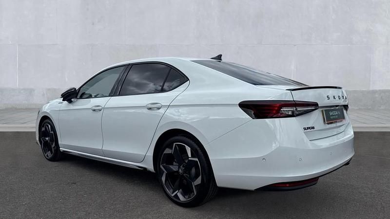 Used Skoda Superb SportLine 150 HP (110 kW) 2026 Pure white Hatchback